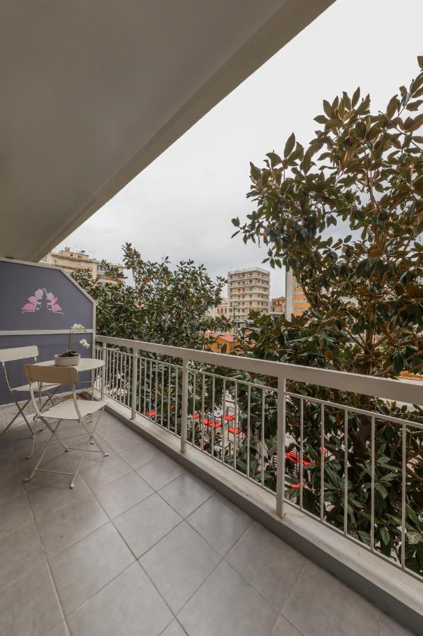 Magnolia City Suite Patras Buitenkant foto